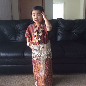 Meet your Posher, Lni